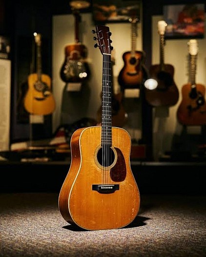 ACOUSTIC THOMANN